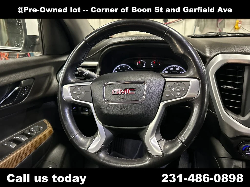 Used 2019 White GMC SLE-2 image 22