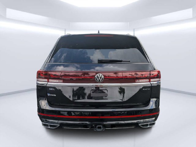 Used 2026  Volkswagen SEL Premium R-Line image 4
