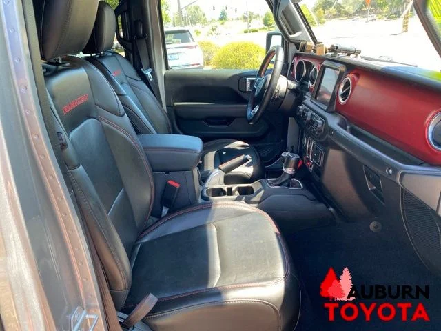 Used 2021 Silver Jeep Rubicon image 14