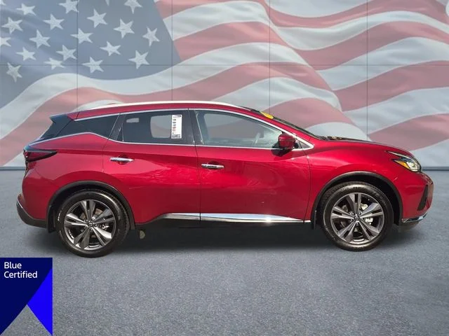 Used 2021 Red Nissan Platinum image 2