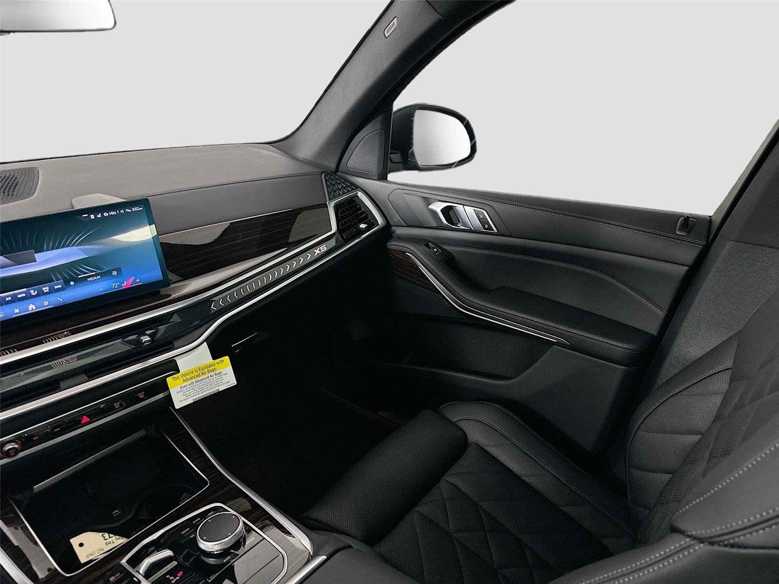 New 2026 Black Sapphire Metallic BMW sDrive40i image 25