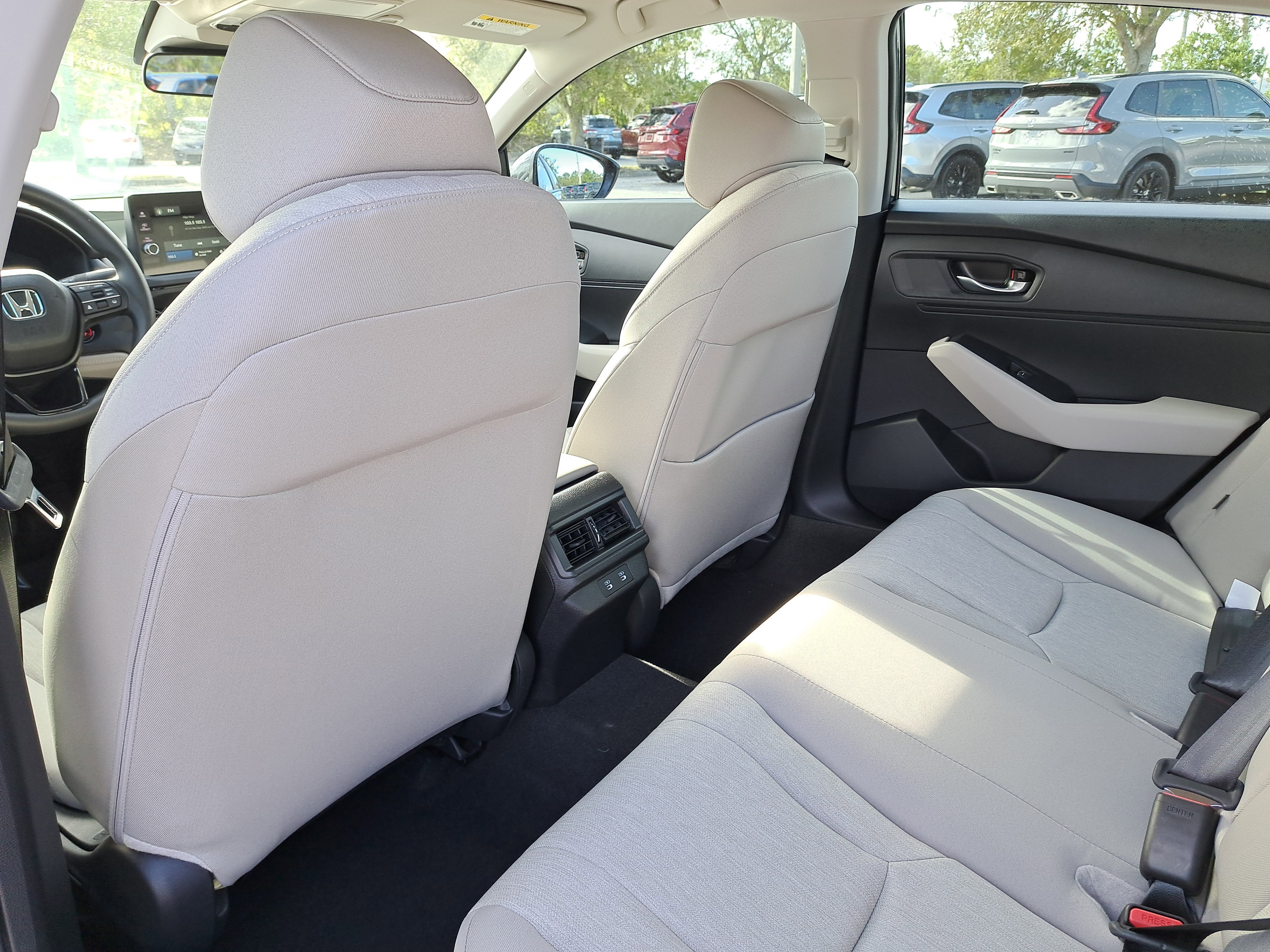 New 2026 Platinum White Pearl Honda LX image 10