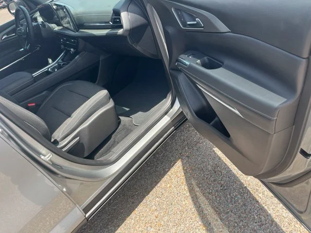 Used 2025 Gray Chevrolet LT image 21