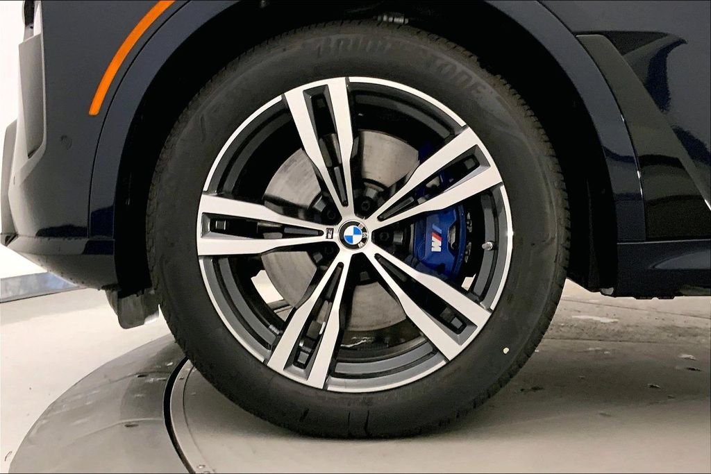 Used 2026 Carbon Black Metallic BMW  image 9
