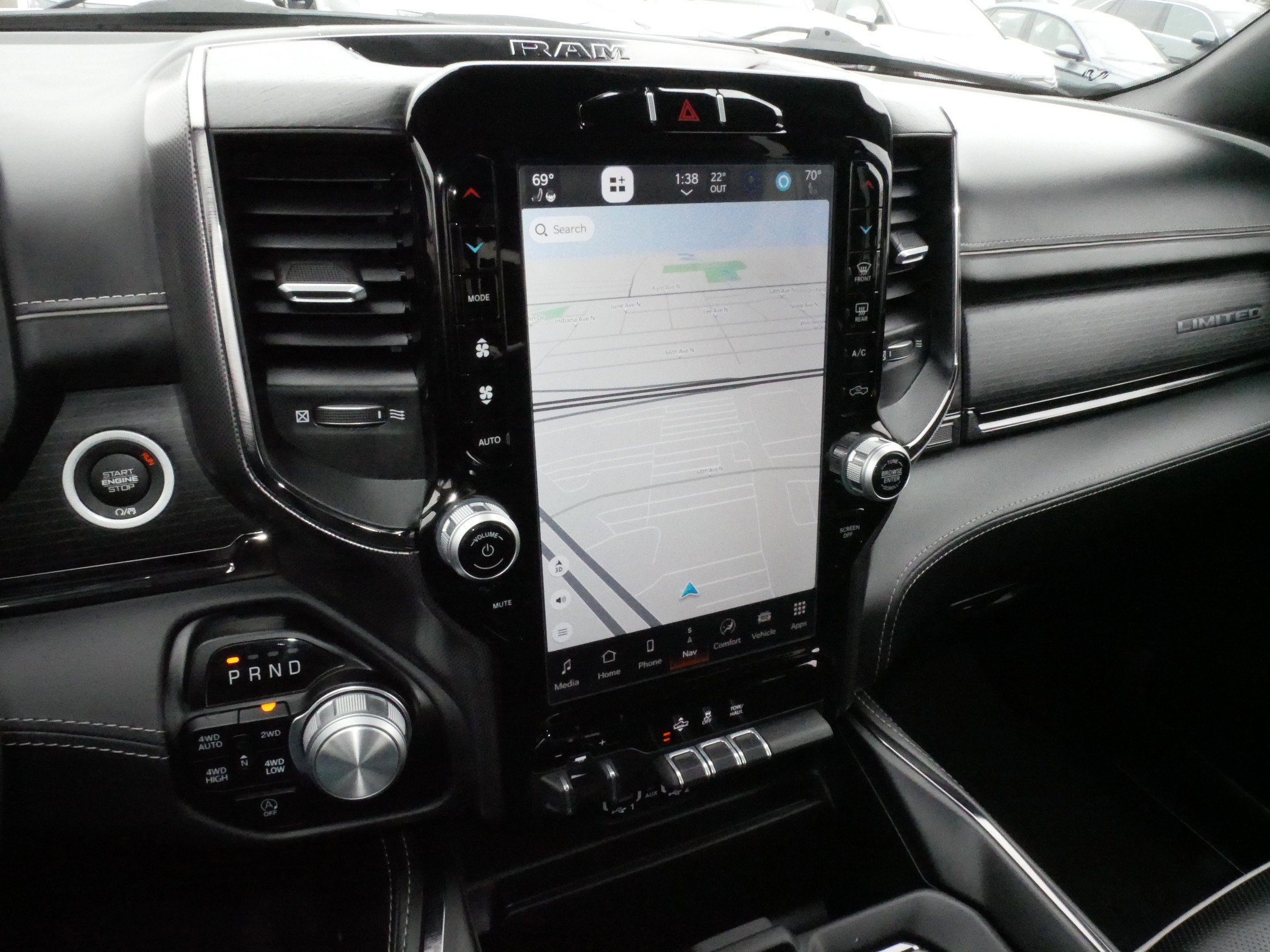 2024 RAM Ram 1500 Pickup Limited - Photo 22