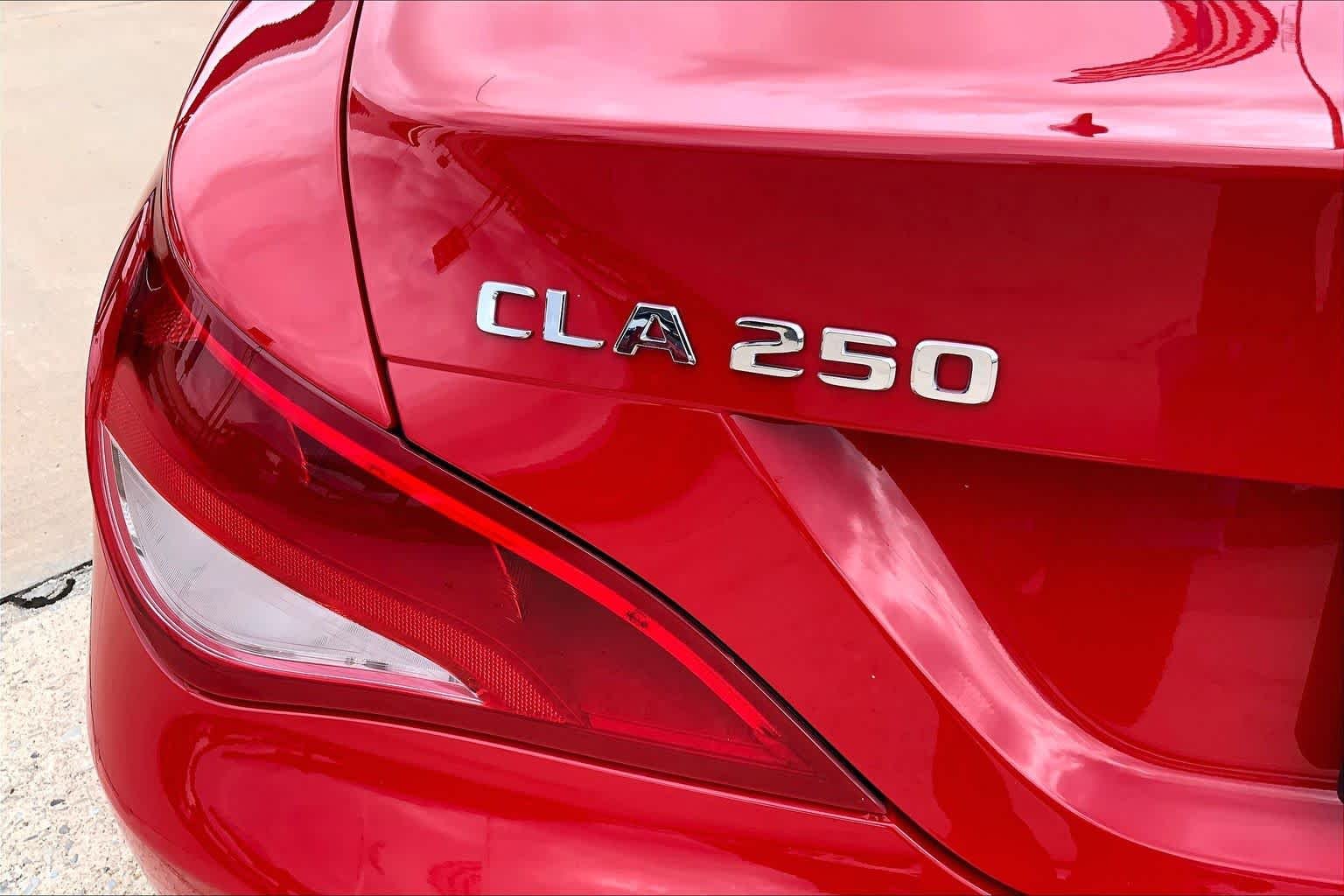 Used 2018 Jupiter Red Mercedes-Benz CLA 250 image 29