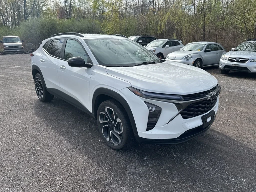 2024 Chevrolet Trax 2RS's photo