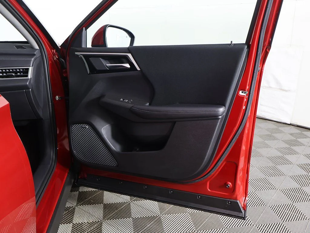 New 2026 Red Mitsubishi ES image 23