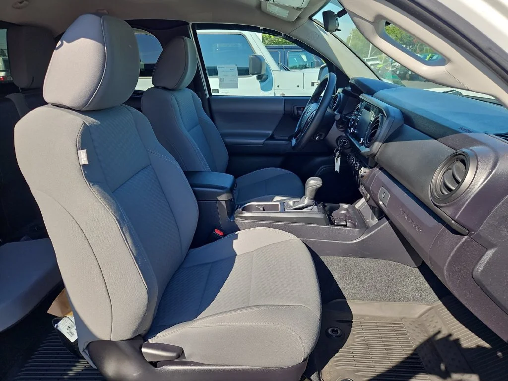 Used 2021 Super White Toyota SR image 28