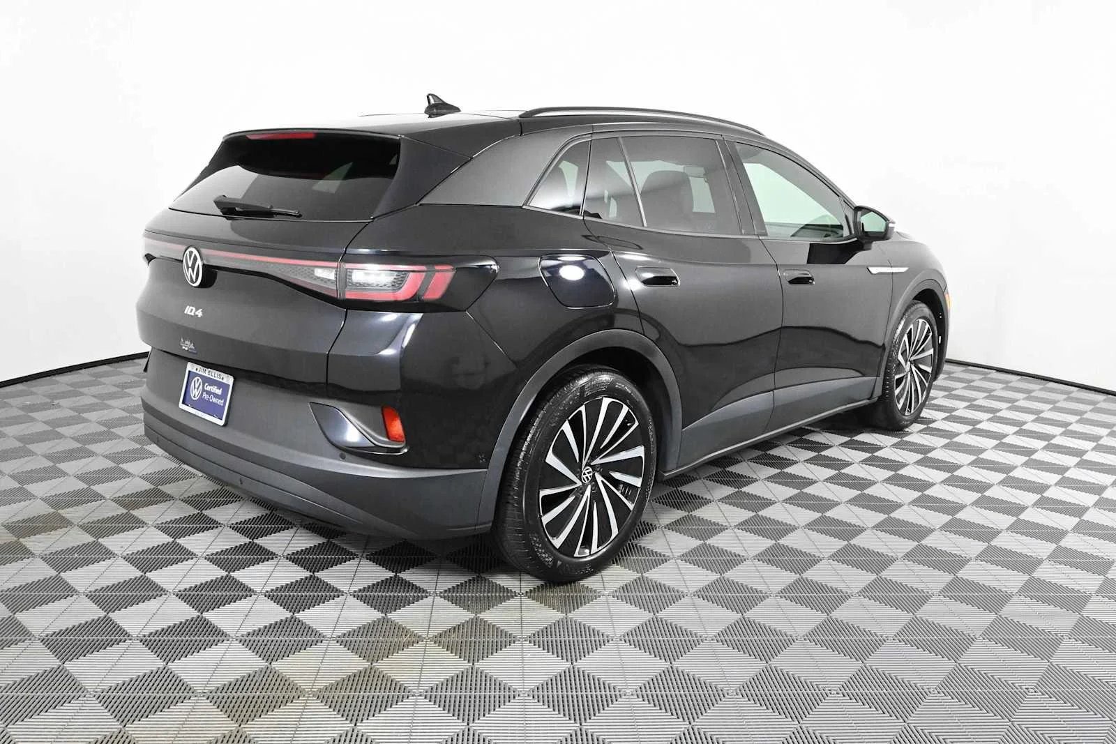 Certified Used 2024 Deep Black Pearl Volkswagen S image 9