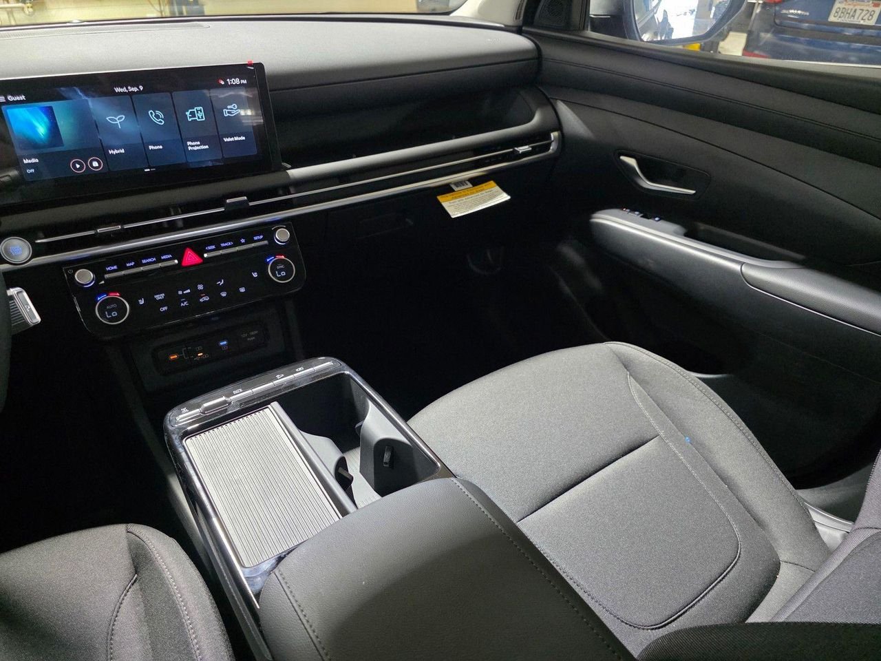 New 2026 Amazon Gray Hyundai SEL AWD image 17