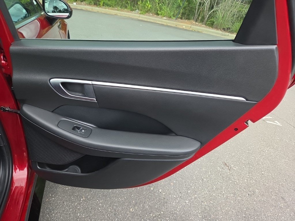 Certified Used 2025 Ultimate red Hyundai SEL image 31