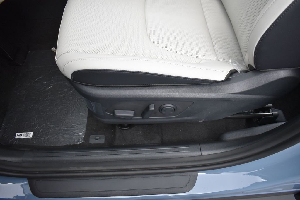 New 2026 Heritage Blue Kia EX image 18