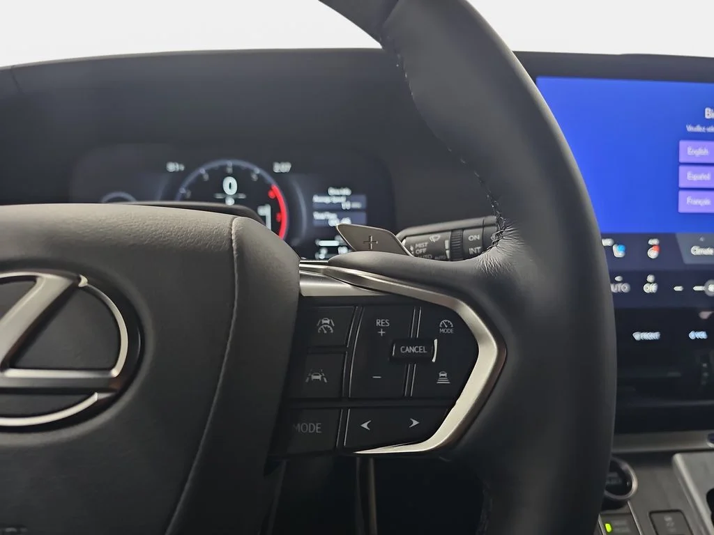 New 2026 Earth and Black Onyx Lexus OVERTRAIL PLUS image 17