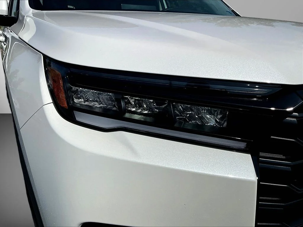 New 2026 Platinum White Pearl Honda AWD EX-L image 28