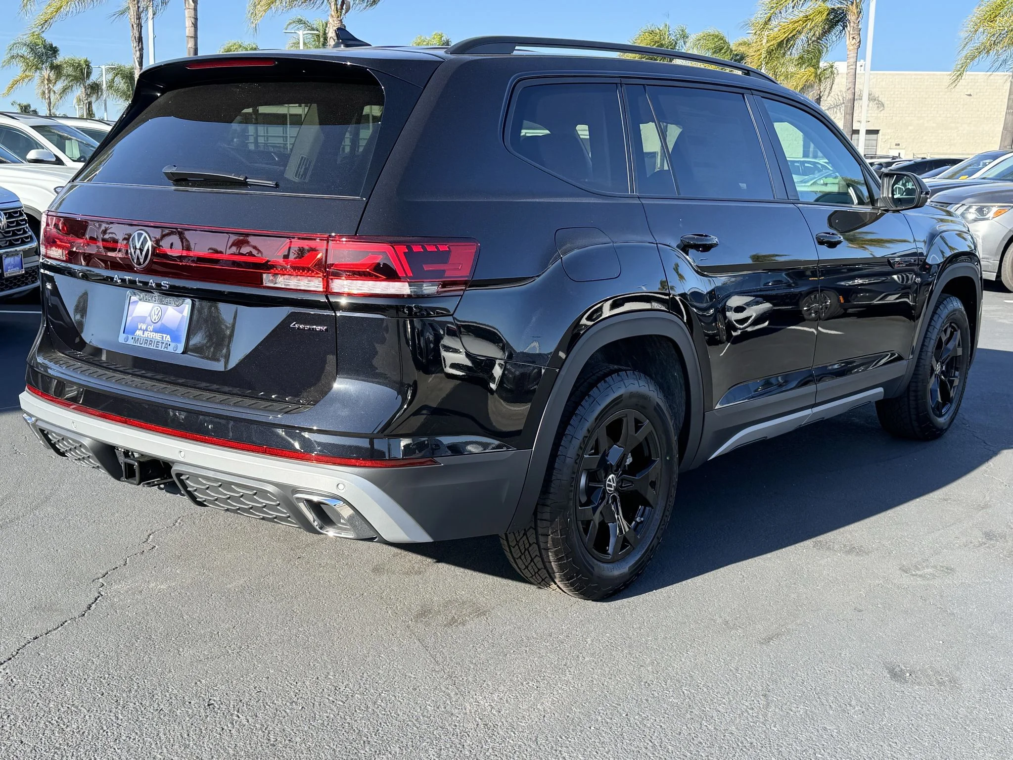 New 2026 Deep Black Pearl Volkswagen 2.0T Peak Edition image 7