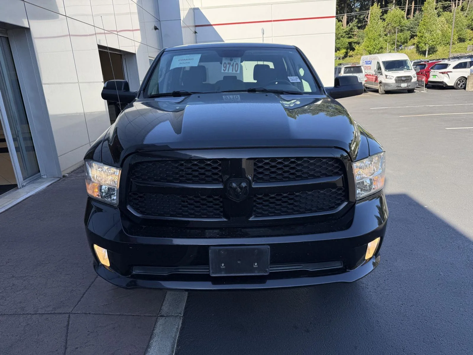 Used 2017 Brilliant Black Crystal Pearlcoat Ram Express image 8