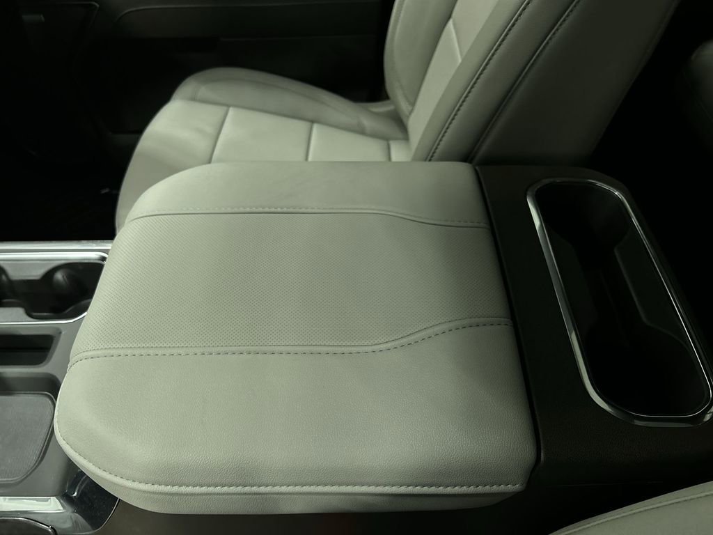 2026 Chevrolet Silverado 1500 LTZ - Photo 23