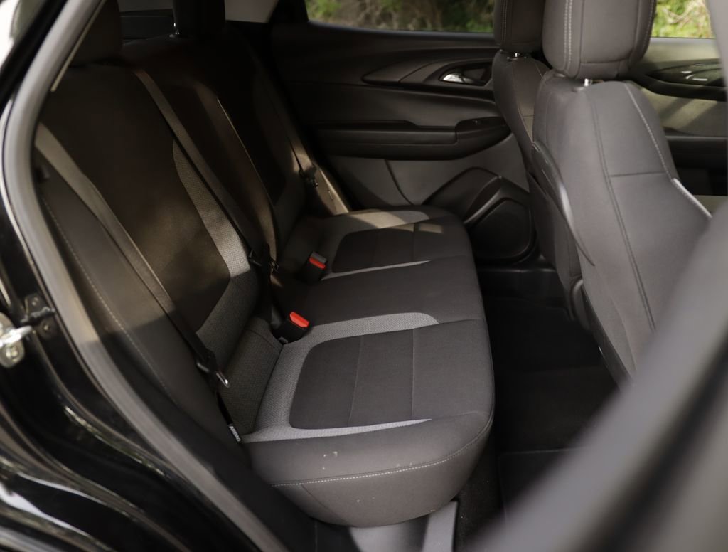 Used 2025 Mosaic Black Metallic Chevrolet LT image 25