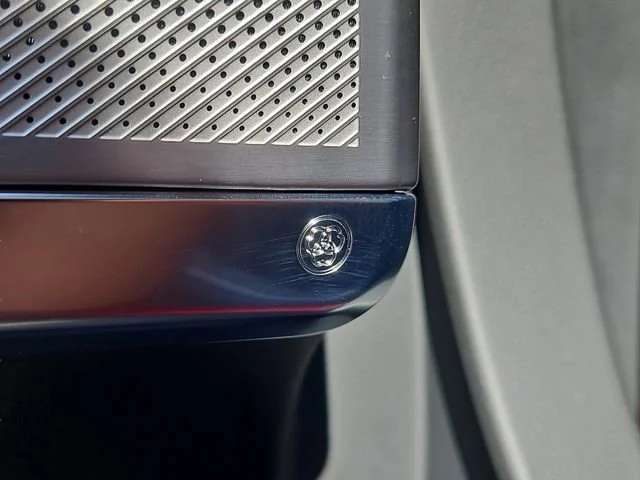 2026 Cadillac VISTIQ Sport - Photo 11
