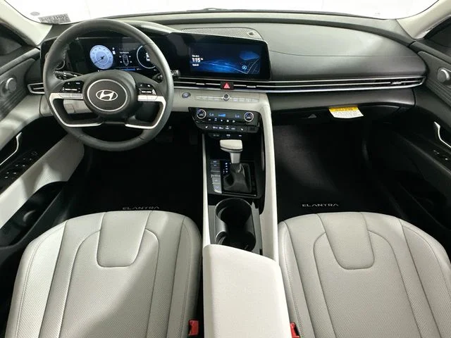 New 2026 Hyundai ELANTRA Limited