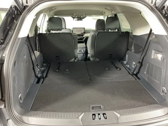 New 2026 Carbonized Gray Metallic Ford Active image 29