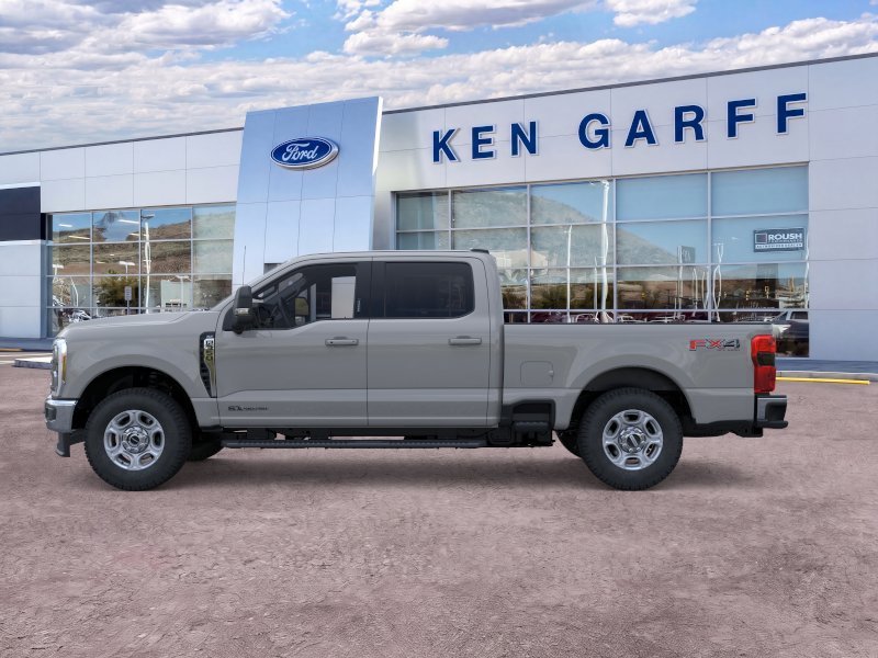 New 2026 Avalanche Ford XLT image 3