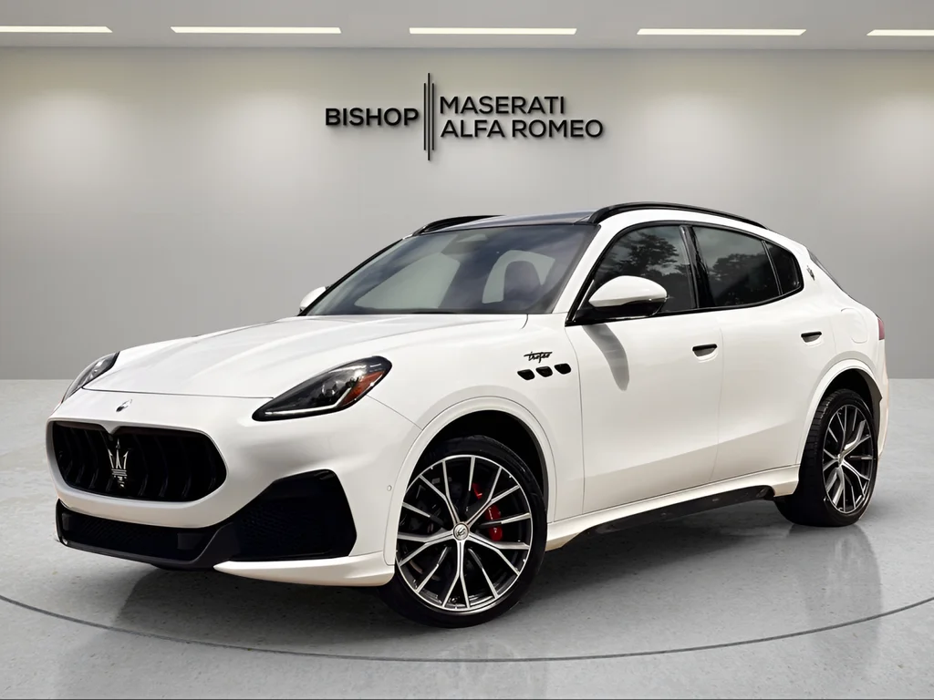 Used 2024 White Maserati Trofeo image 3
