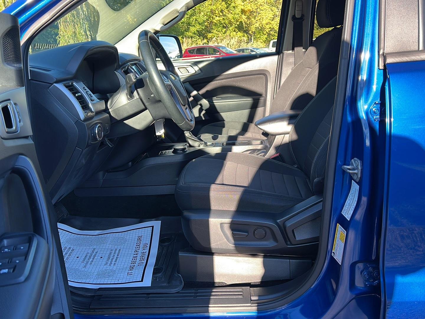 Used 2019 Lightning Blue Ford XLT image 4