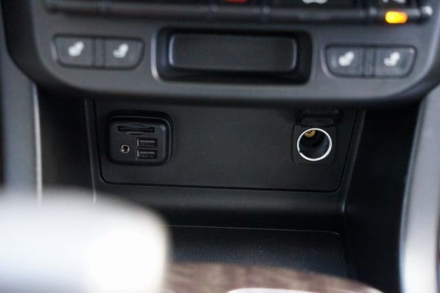 2020 GMC CANYON - Image 17