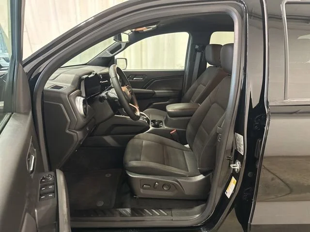 Used 2023 Black Chevrolet LT image 7