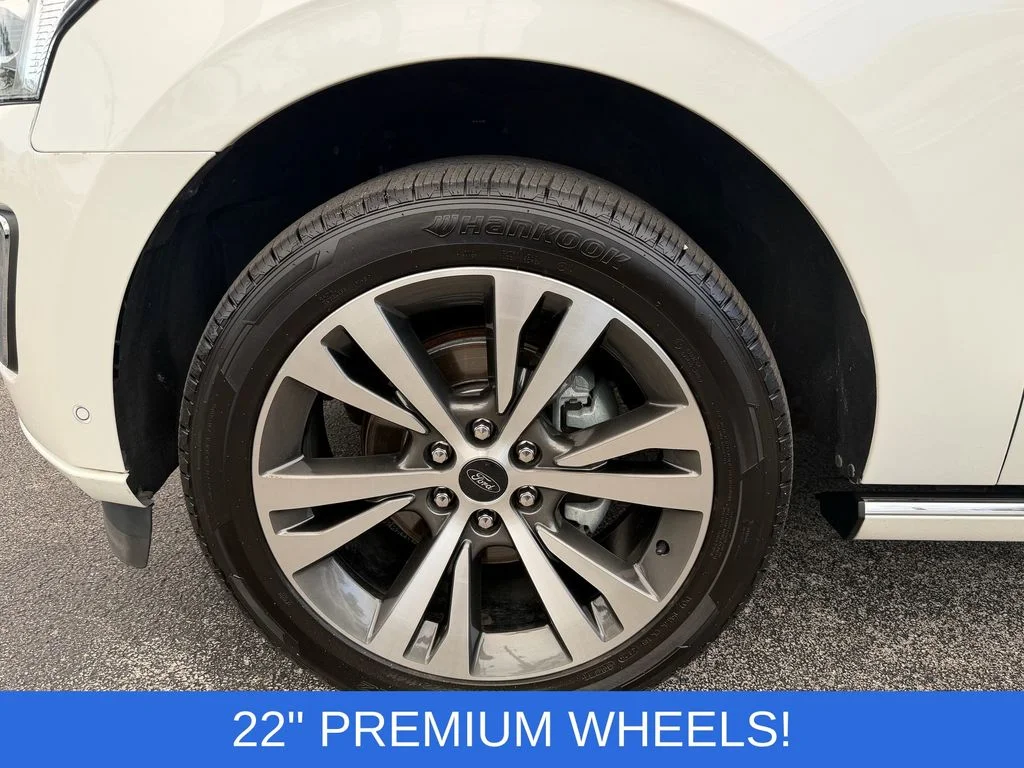 Used 2021 White Ford Platinum image 12
