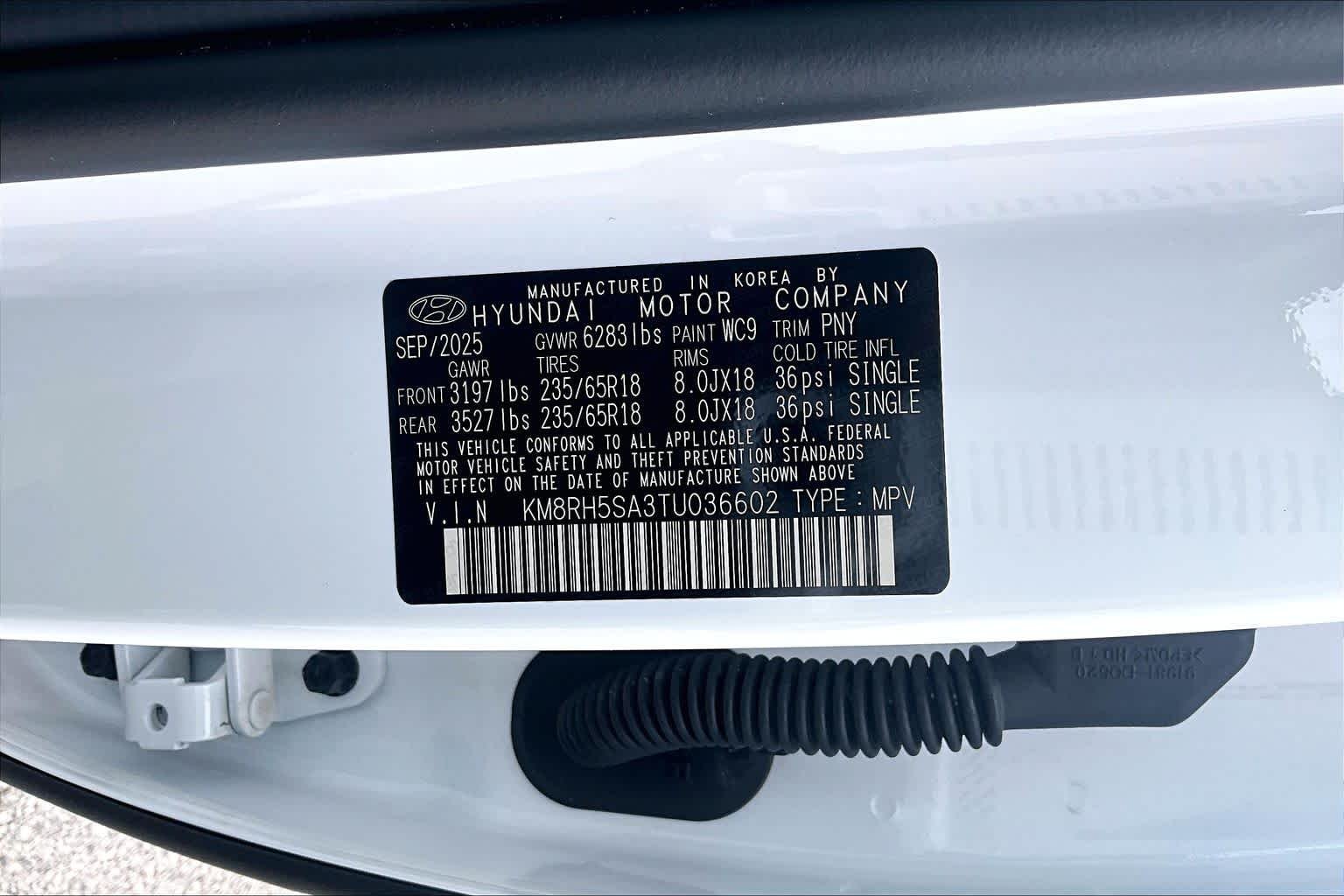 Used 2026 Creamy White Pearl Hyundai Blue SEL Premium 7P image 34
