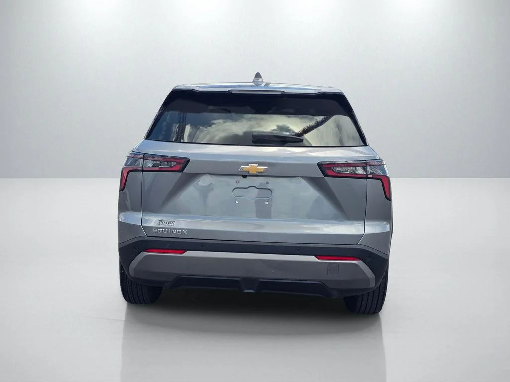 Used 2026 Gray Chevrolet LT image 6