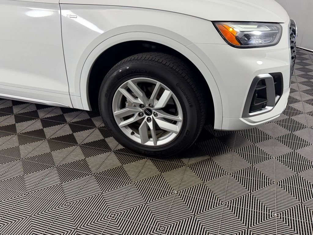 Used 2023 White Audi 45 S line Premium image 12