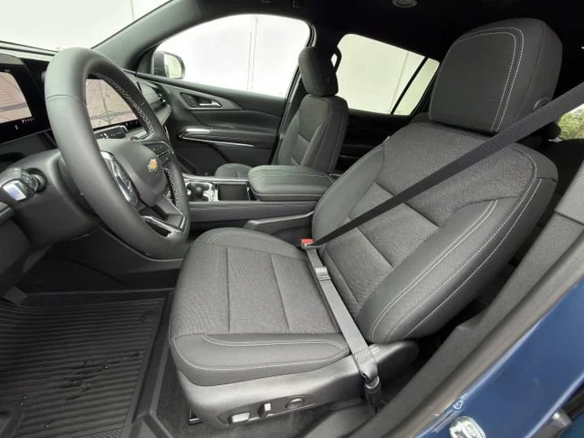 New 2026 Lakeshore Blue Metallic Chevrolet LT image 17