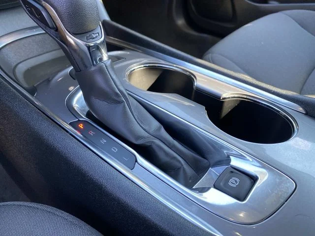 Used 2024 Gray Chevrolet LT image 11