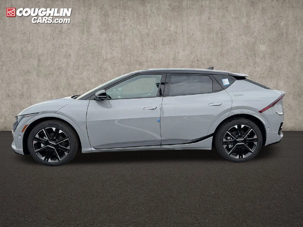 New 2026 Wolf Gray / Black Roof Kia GT-Line AWD image 4