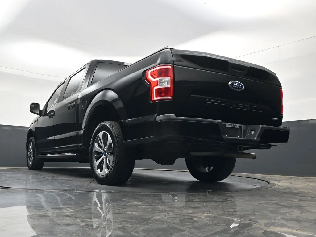 Used 2019 Black Metallic Ford XL image 36