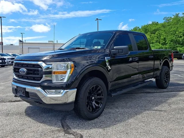 Used 2022  Ford XLT image 3