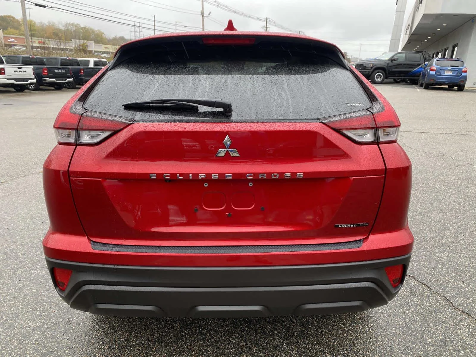 New 2026 Red Diamond Mitsubishi LE image 4