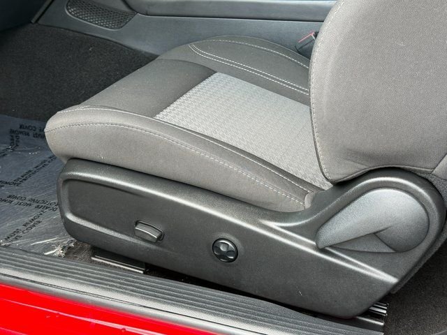 Used 2021 Red Dodge SXT image 34