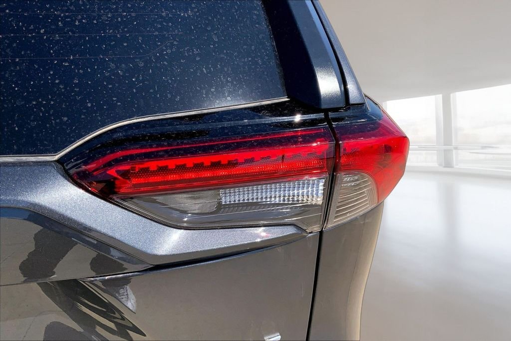 Used 2025 Magnetic Gray Metallic Toyota XLE image 29