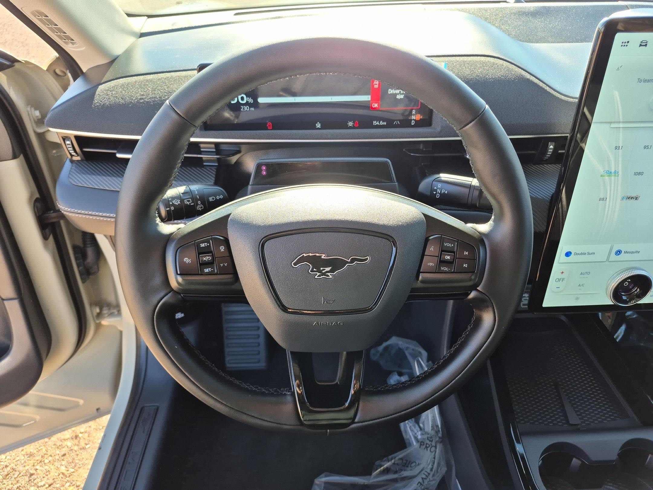 Certified Used 2025 Beige Ford Select image 16