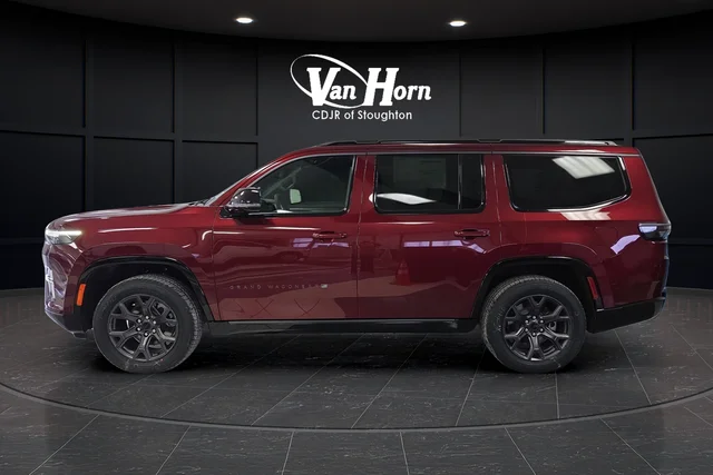New 2026 Velvet Red Pearl-Coat Exterior Paint Jeep Limited Altitude image 13