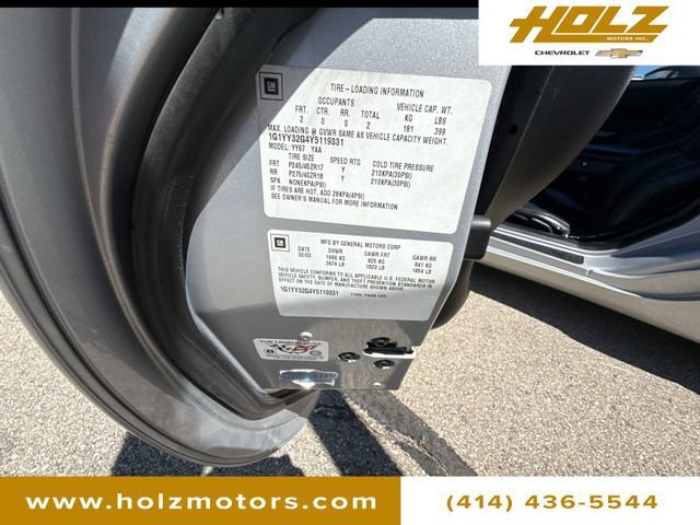 Used 2000 Sebring Silver Metallic Chevrolet 2dr Convertible image 31