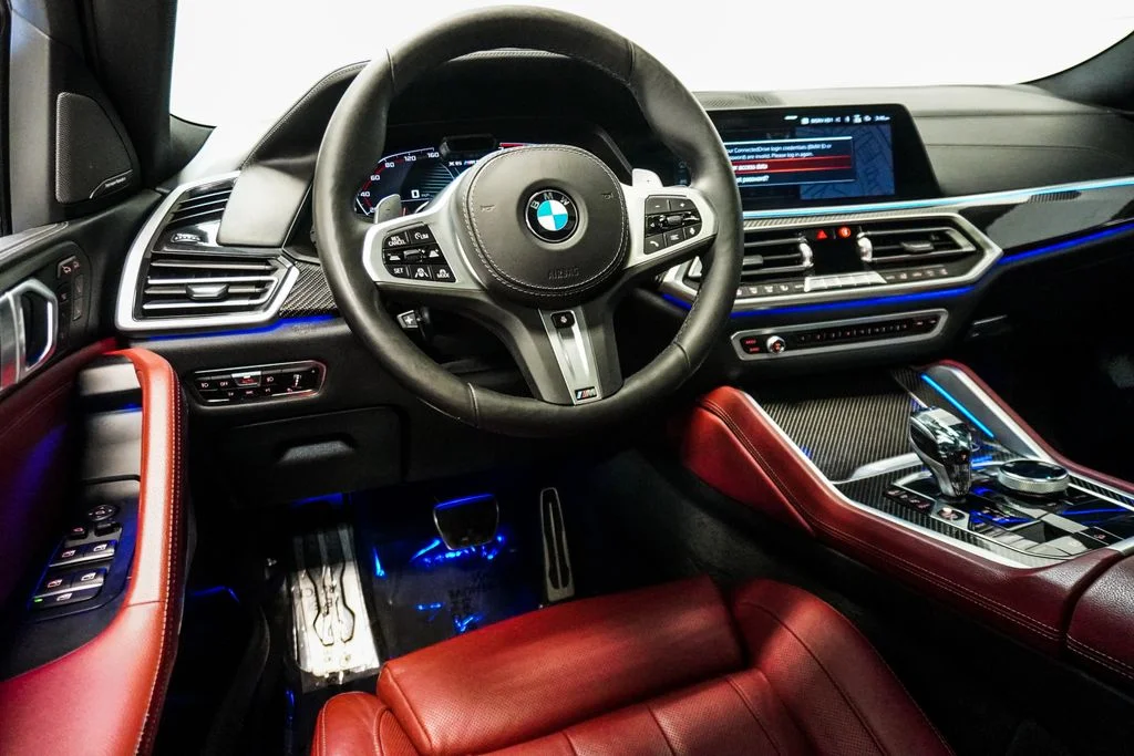 Used 2020 Black BMW M50i image 13