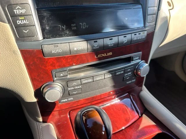 Used 2010 Beige Lexus 460 image 36