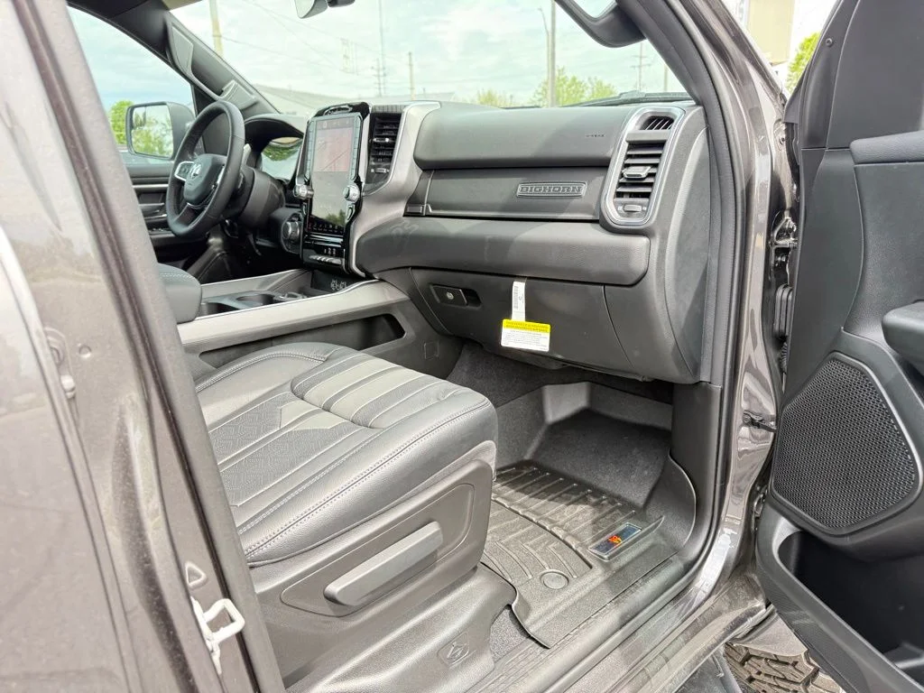2025 RAM 1500 Big Horn/Lone Star - Photo 33