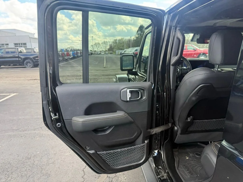 New 2025 Black Jeep Rubicon 392 image 40